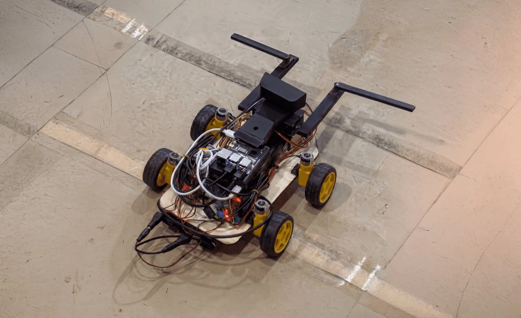 Trash collection robot chassis